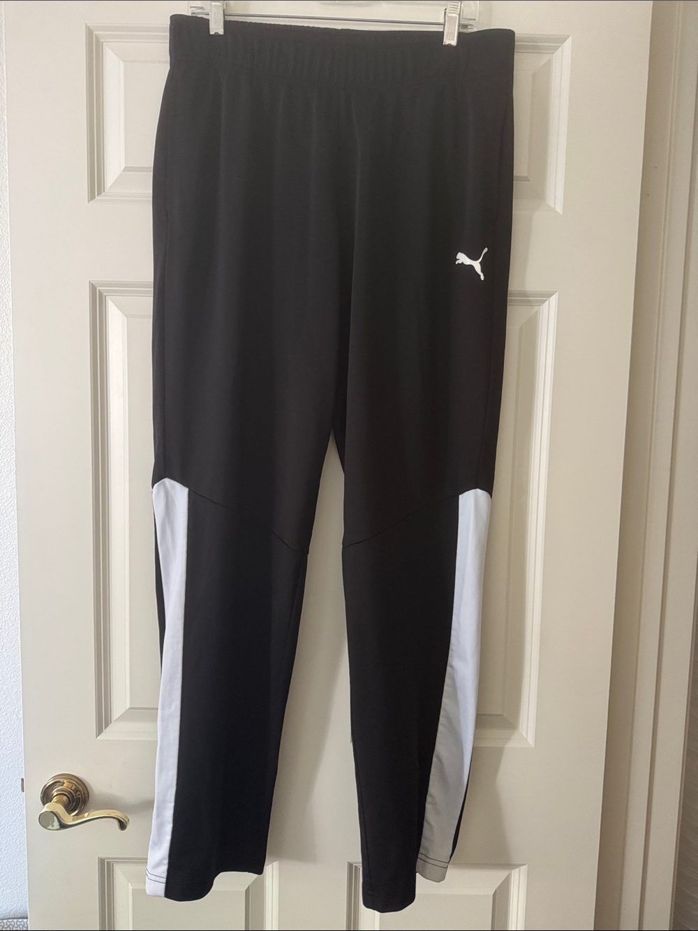 Puma Men’s Contrast 2.0 Pants Black with White Side Panels size L - Picture 3 of 12